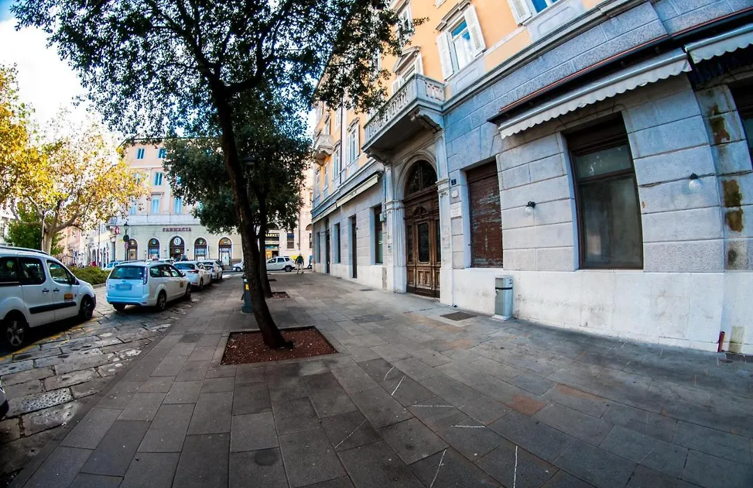Agli incanti-1